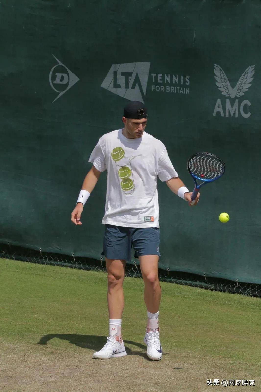 包含穆雷连续三场比赛得分超过爆冷，西班牙队不断突破！赛场气氛高涨的词条-金年会平台