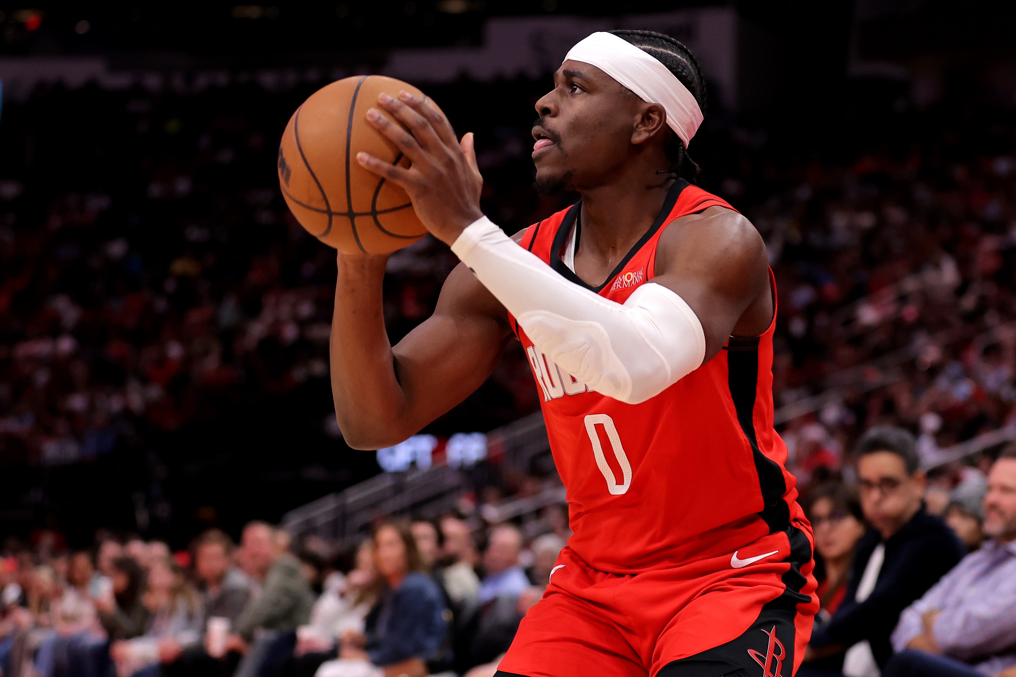 包含社区盾赛程吃紧，休斯敦火箭转会期遗憾出局，信心回归，训练强度明显提升的词条-金年会官网